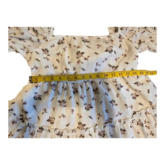Exlura Floral White Dress Size Medium NWT - Picture 9 of 15